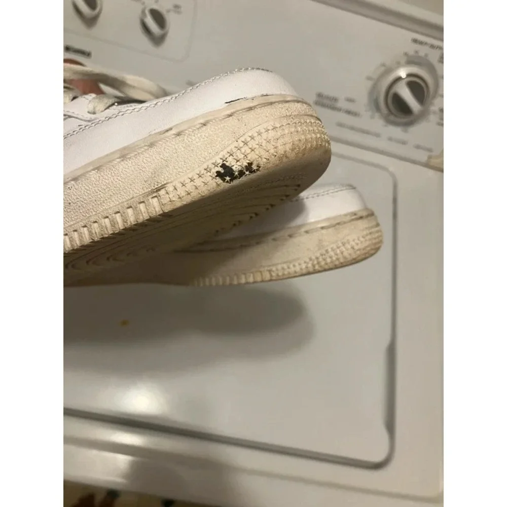 Nike please inspect